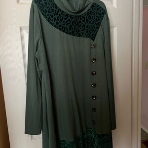 Green Button-Down Tunic with Leopard Print